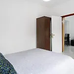 Piso Leon Y Castillo B Hébergement de vacances *