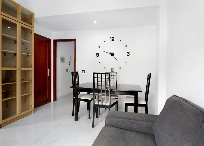 Piso Leon Y Castillo B Arrecife