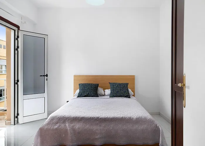 Piso Leon Y Castillo B Arrecife